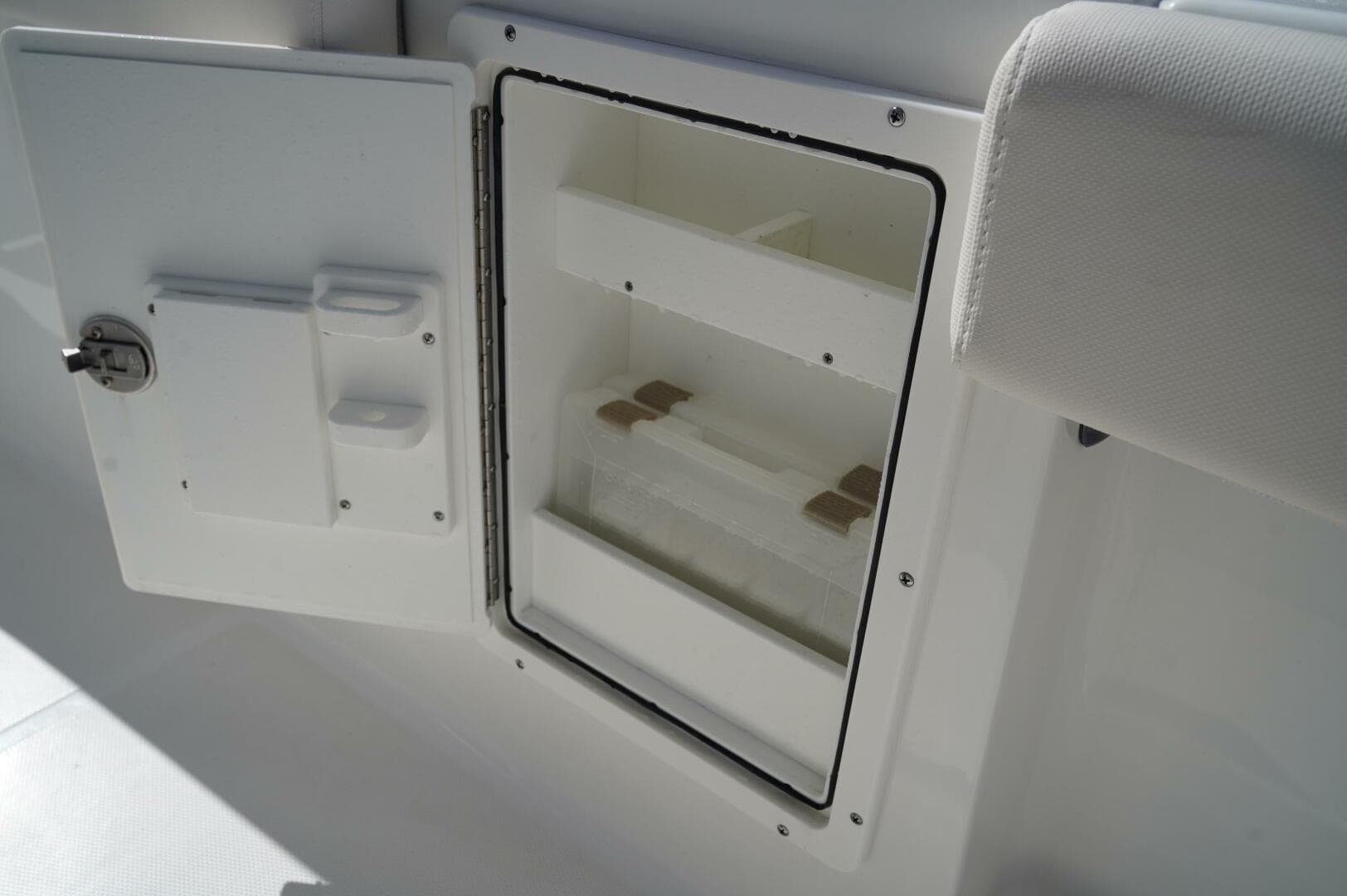 2023 Sea Hunt 275 SE — photo 20