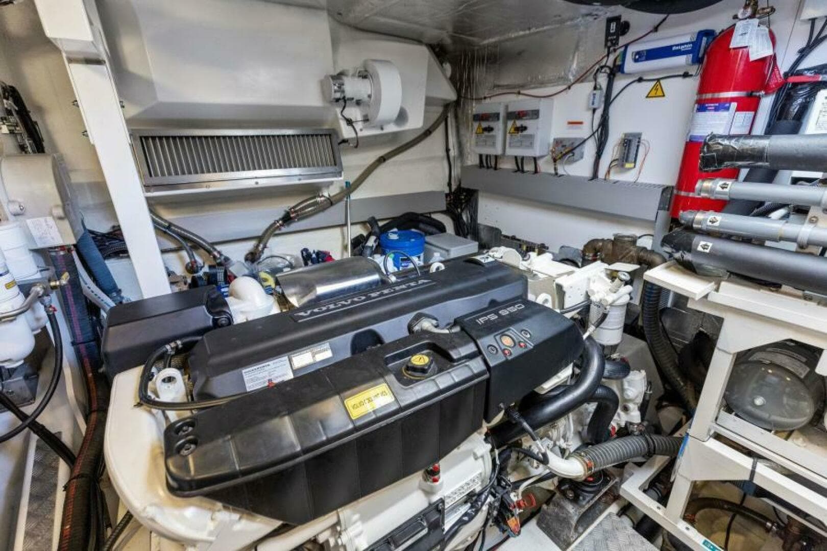 2019 Prestige 630 Flybridge — photo 87