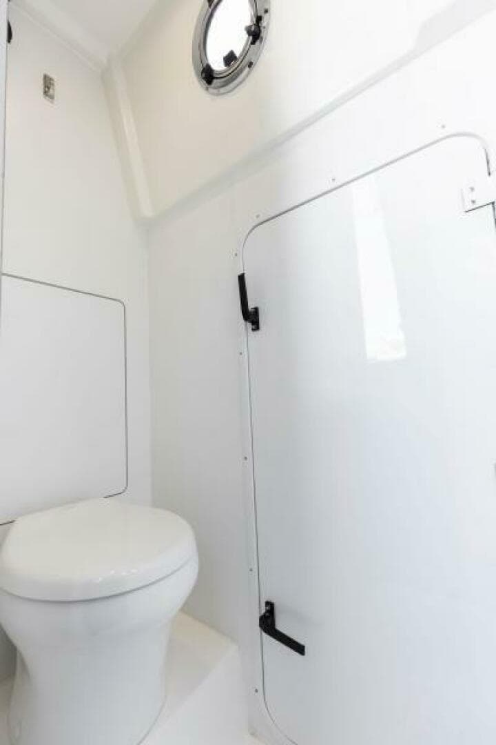 2019 Prestige 630 Flybridge — photo 79