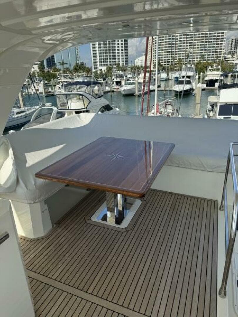 2019 Prestige 630 Flybridge — photo 63
