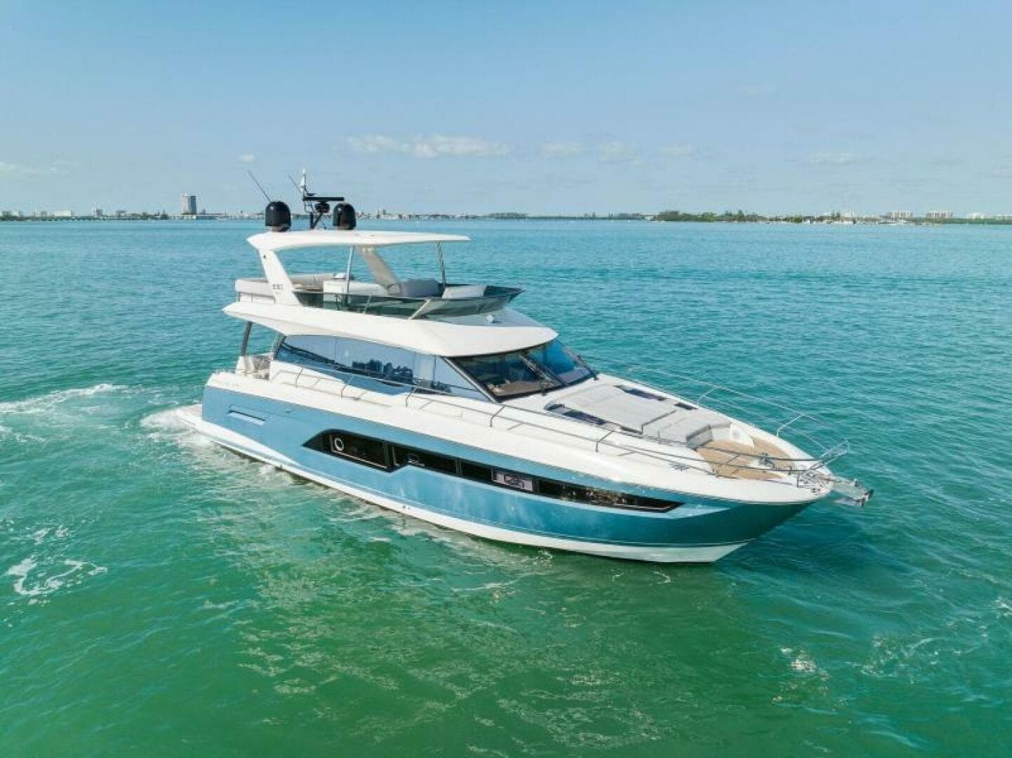 2019 Prestige 630 Flybridge — photo 90