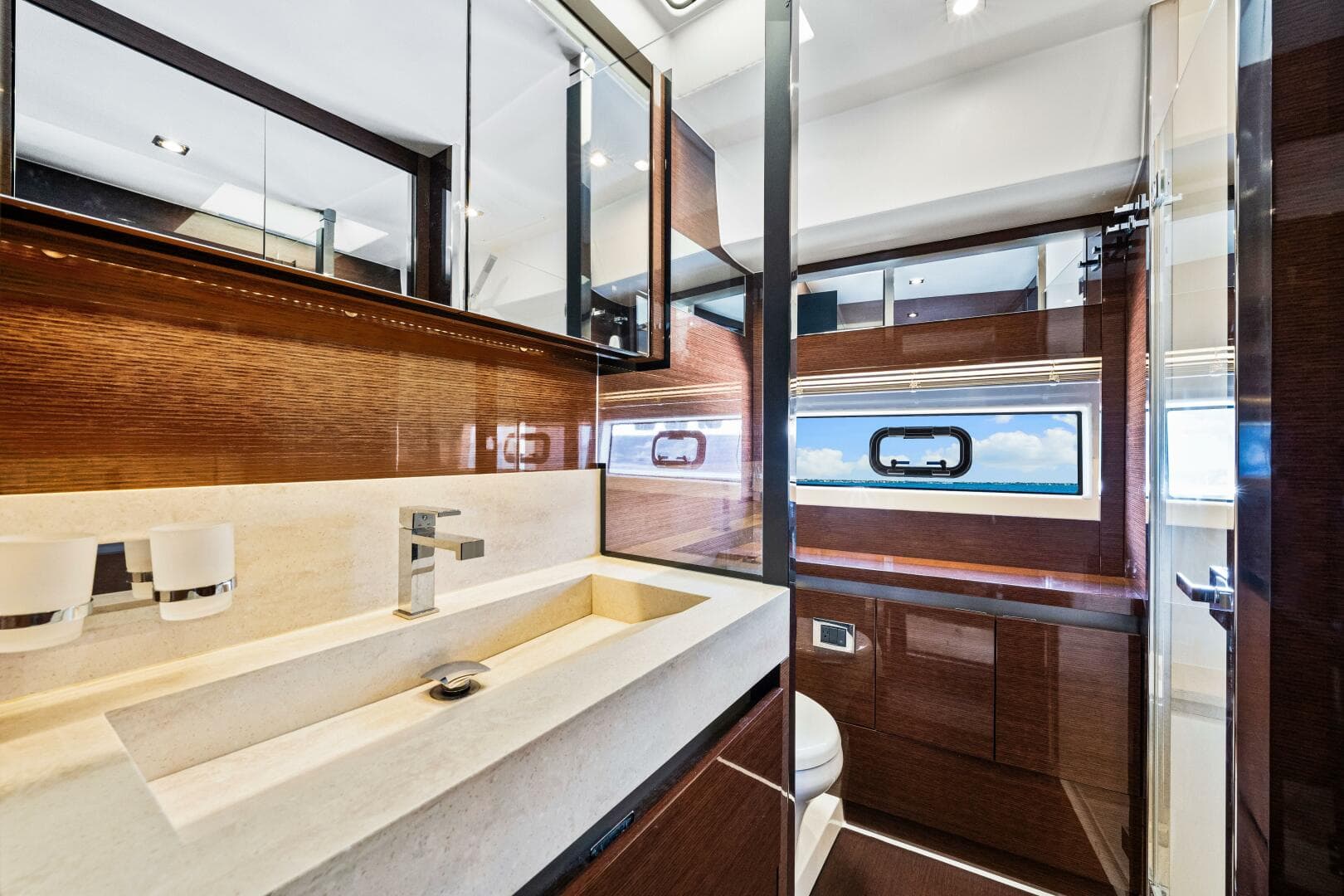 2019 Prestige 630 Flybridge — photo 49