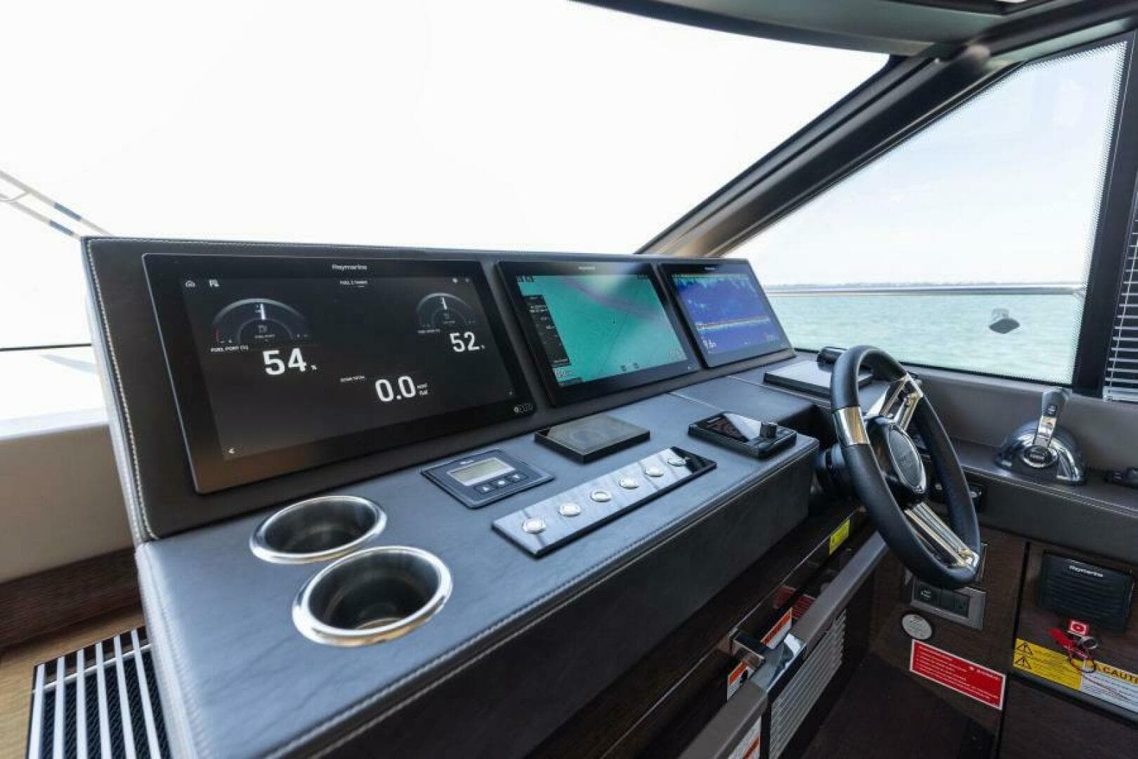 2019 Prestige 630 Flybridge — photo 20