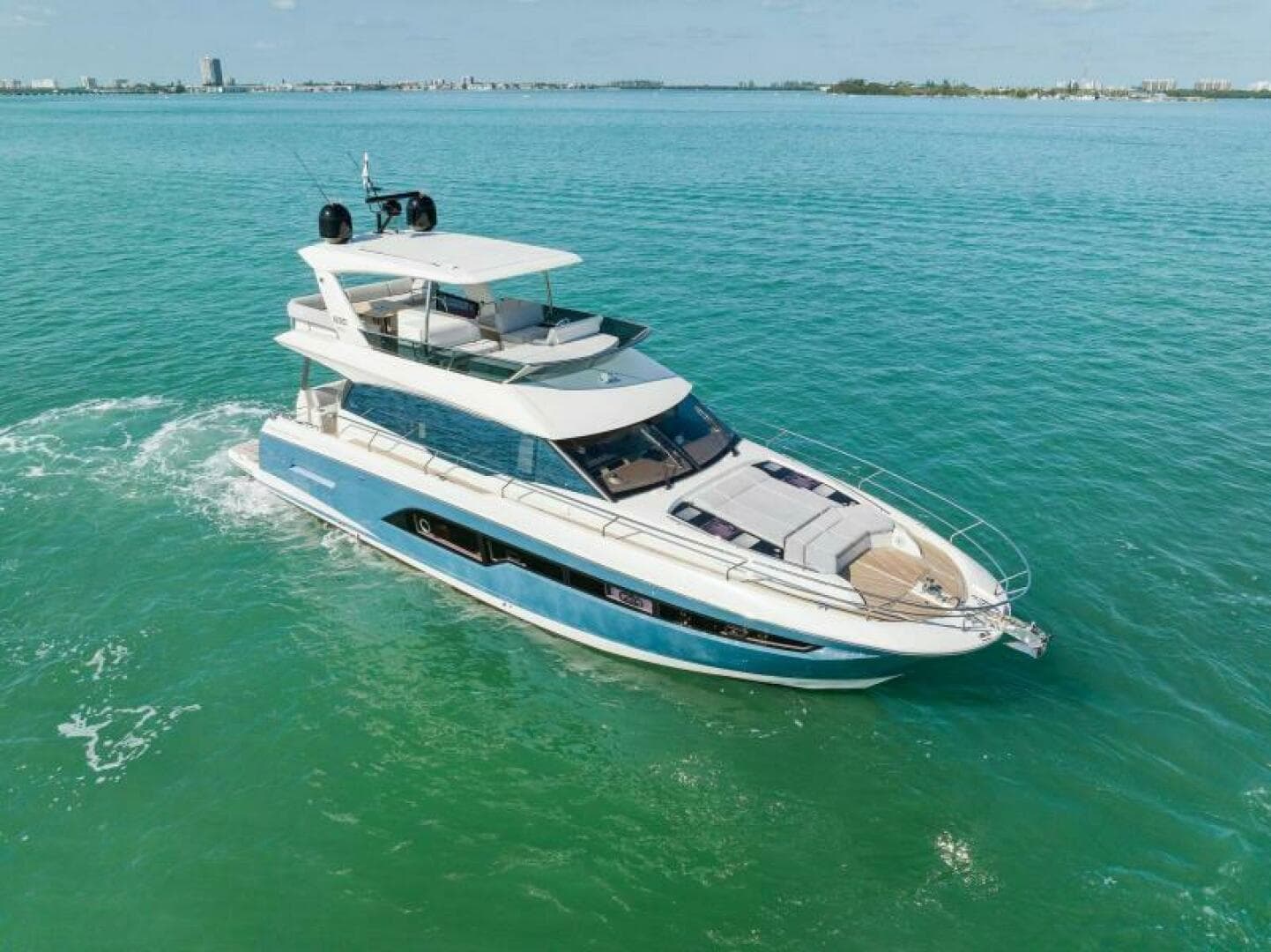 2019 Prestige 630 Flybridge — photo 91