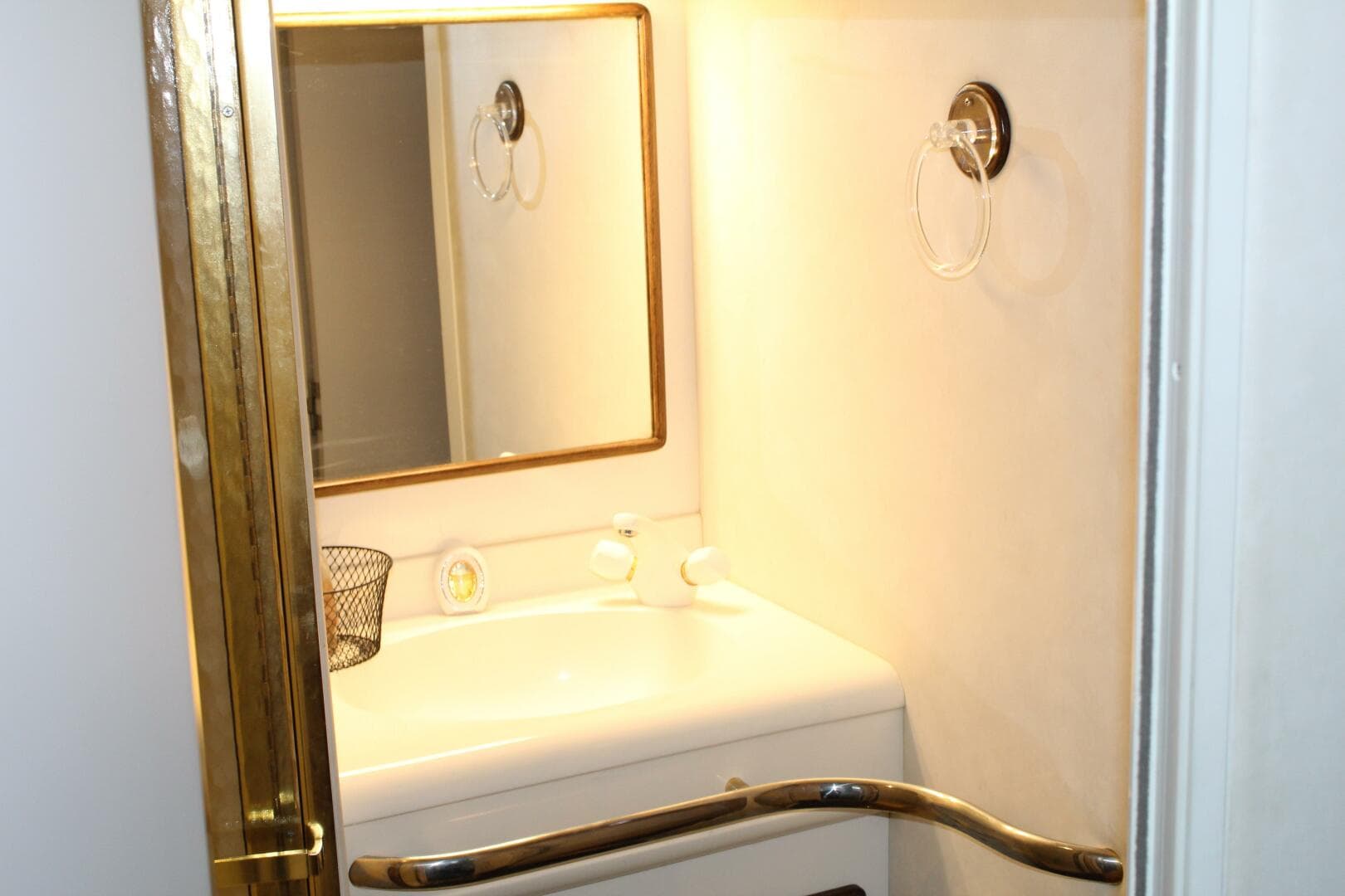 1996 Sea Ray 500 Sundancer — photo 29