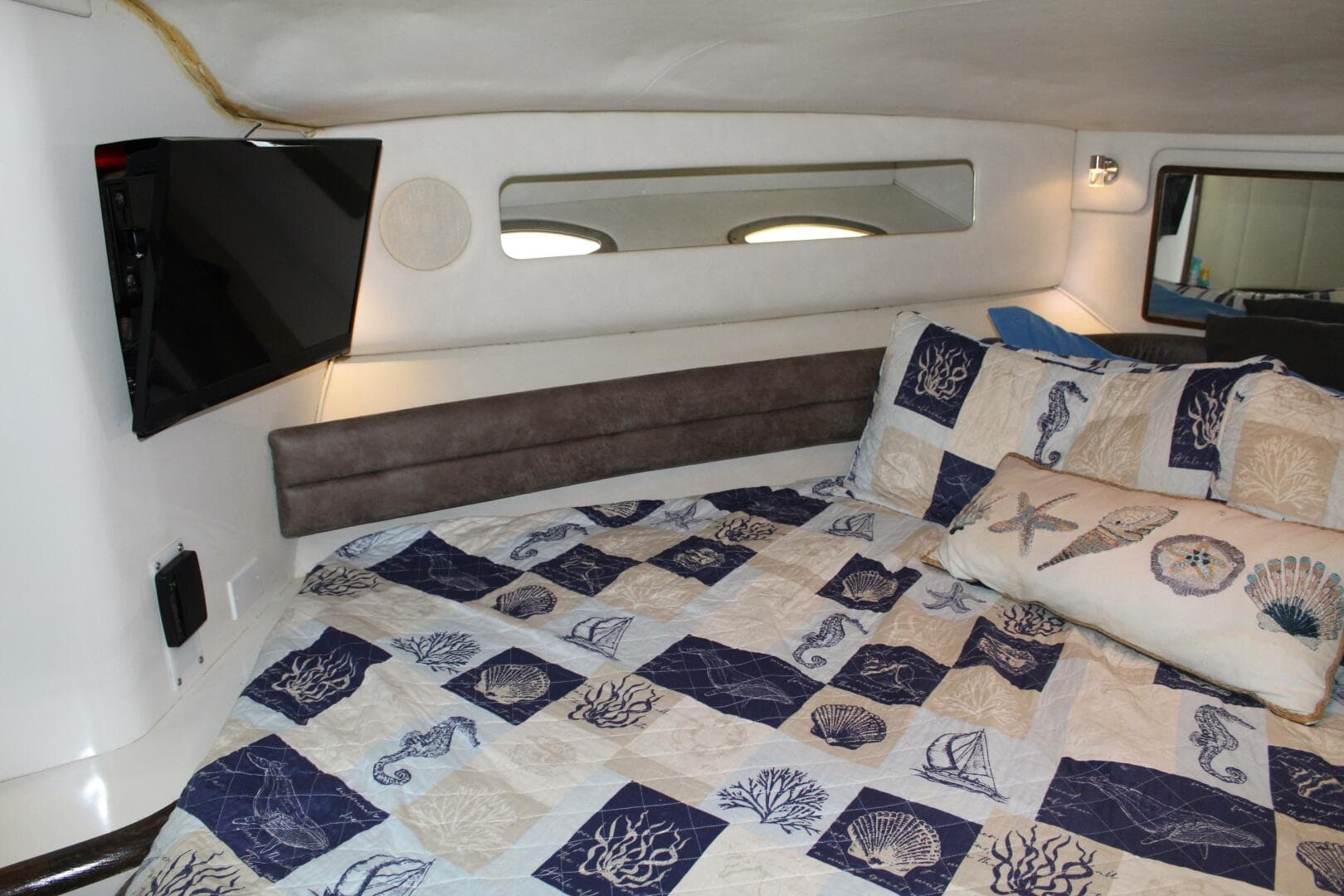 1996 Sea Ray 500 Sundancer — photo 46