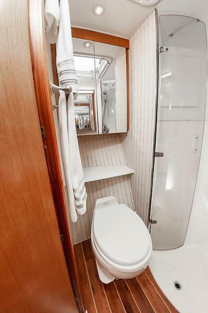 2003 Ocean 57 Convertible — photo 60