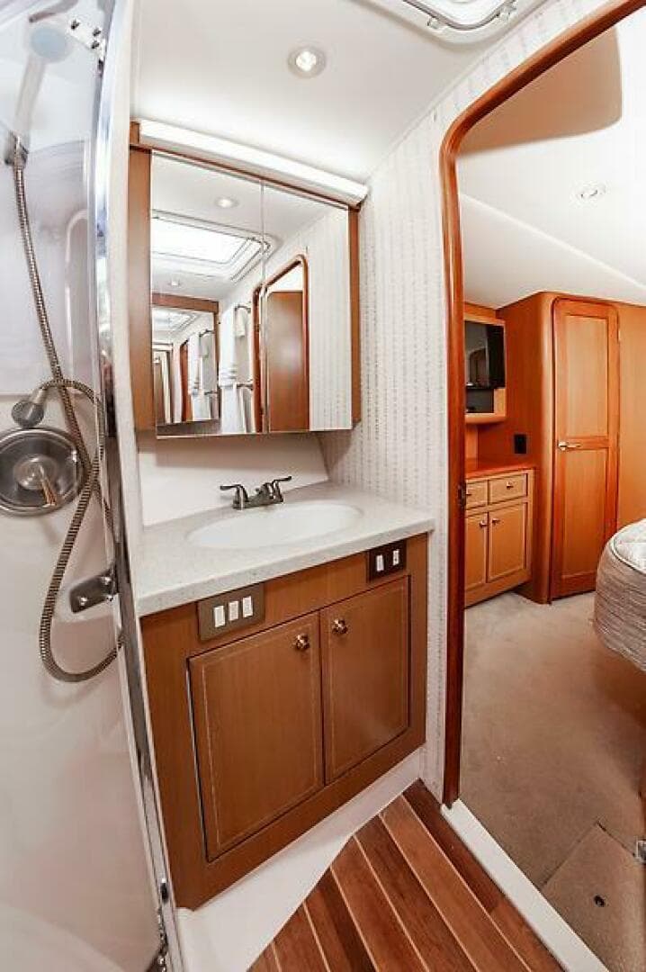 2003 Ocean 57 Convertible — photo 59