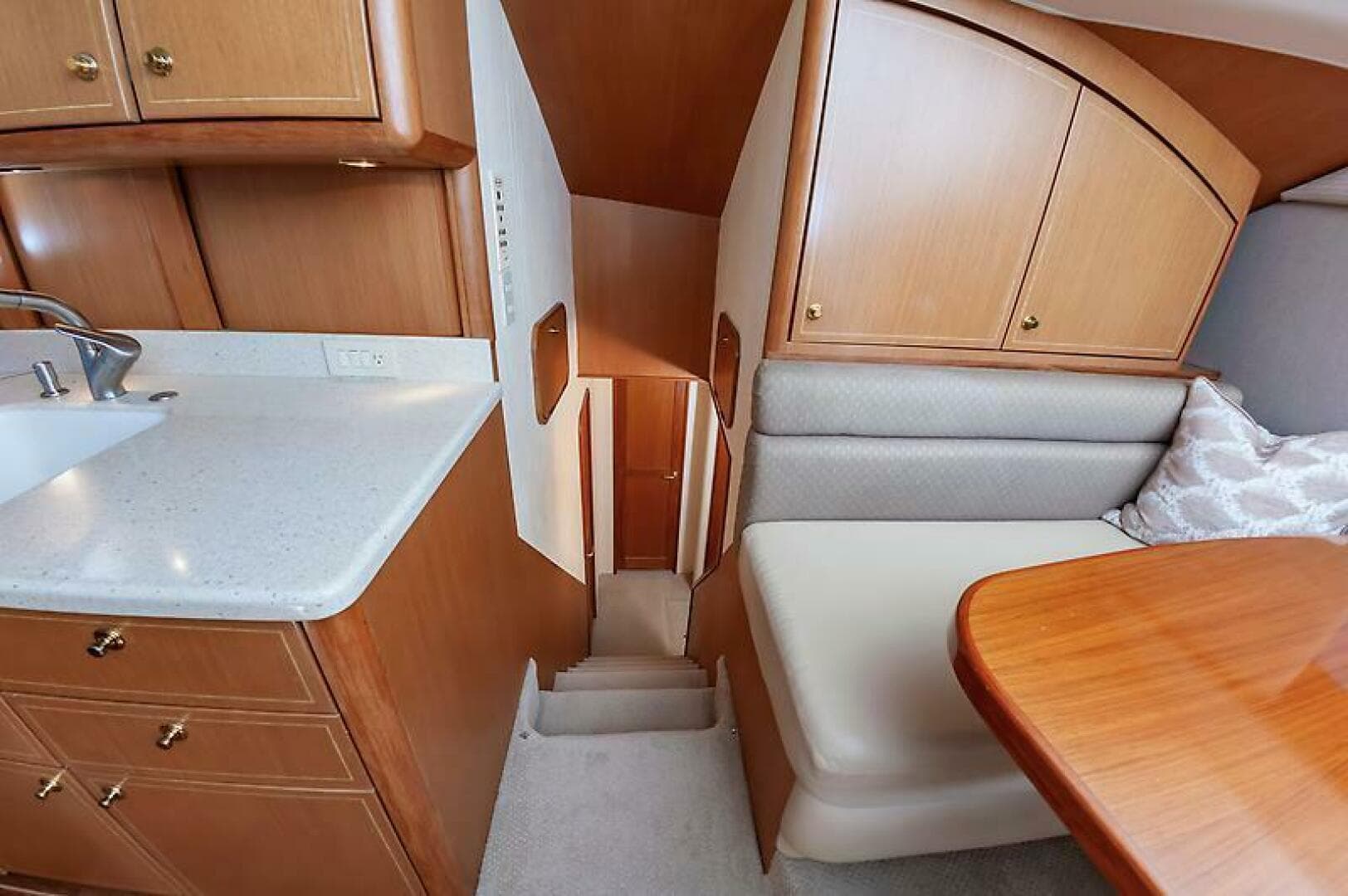 2003 Ocean 57 Convertible — photo 38