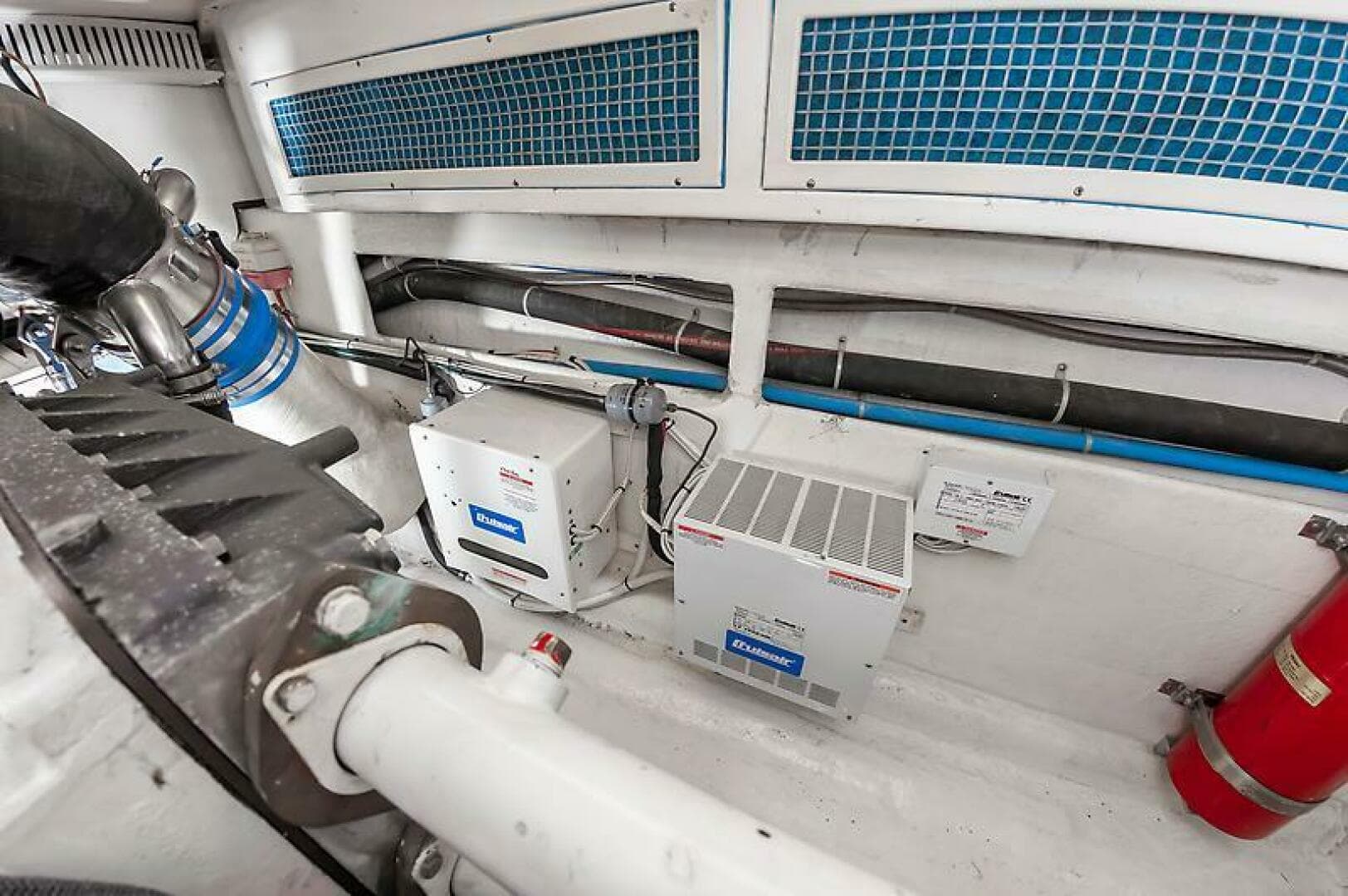 2003 Ocean 57 Convertible — photo 69