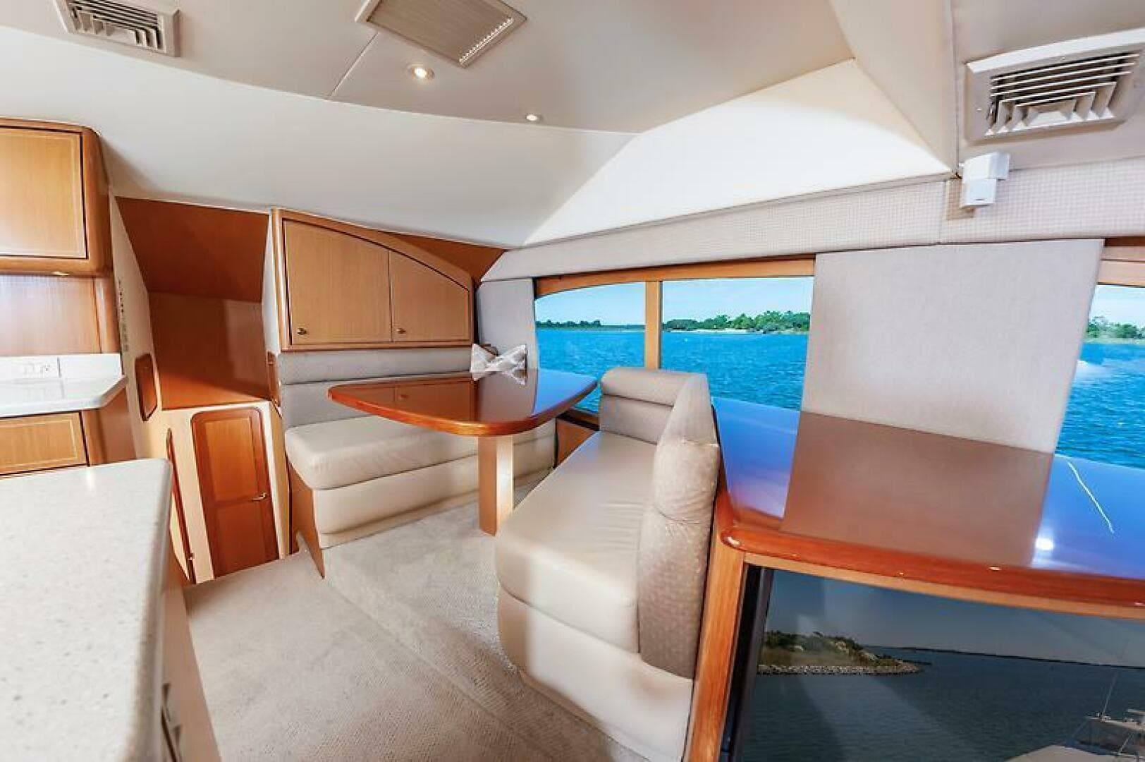 2003 Ocean 57 Convertible — photo 33