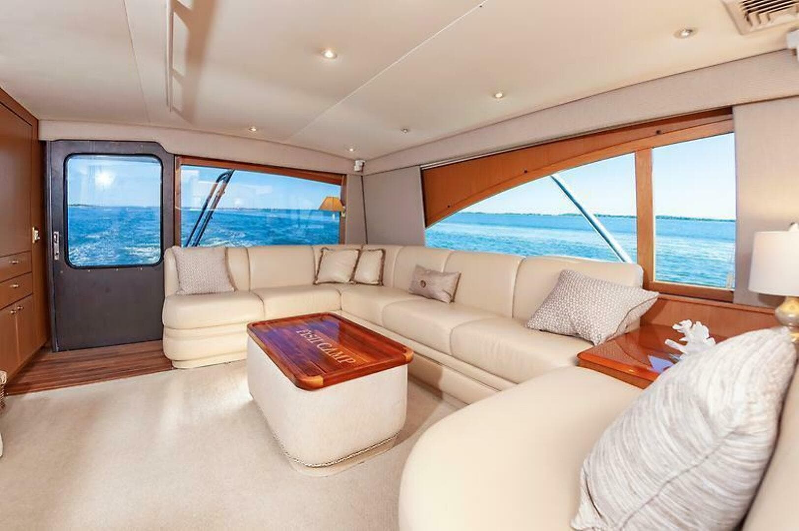 2003 Ocean 57 Convertible — photo 31