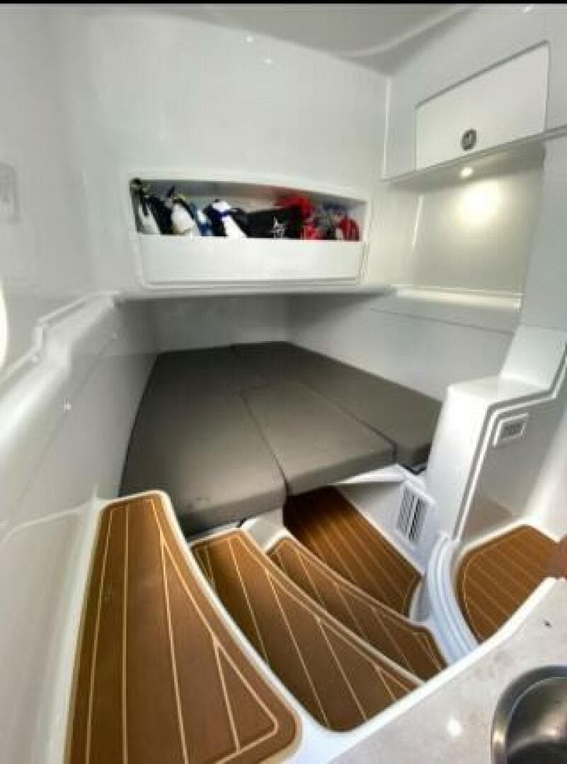 2019 Yellowfin 42 Offshore — photo 31