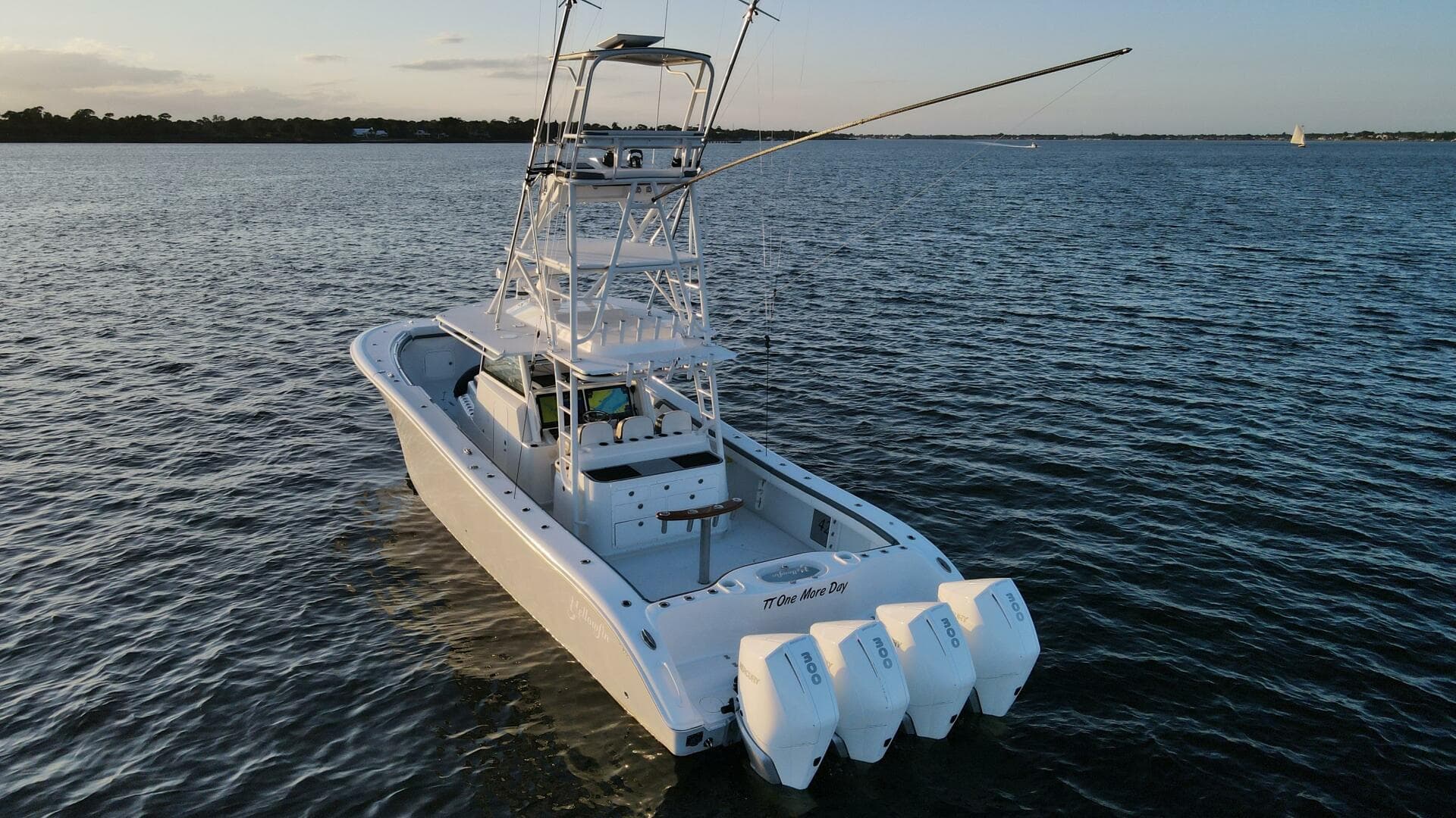 2019 Yellowfin 42 Offshore — photo 7