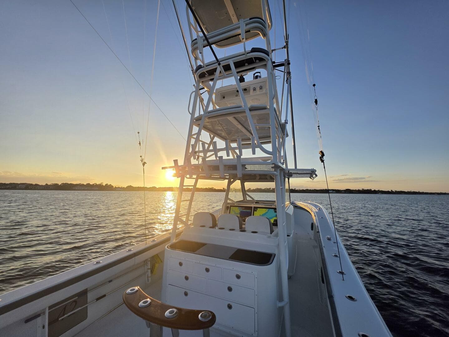 2019 Yellowfin 42 Offshore — photo 9