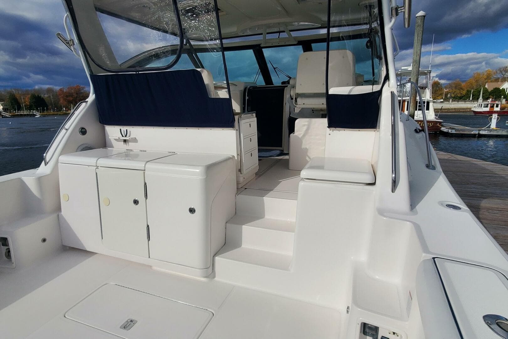 2006 Tiara Yachts 4200 Open — photo 4