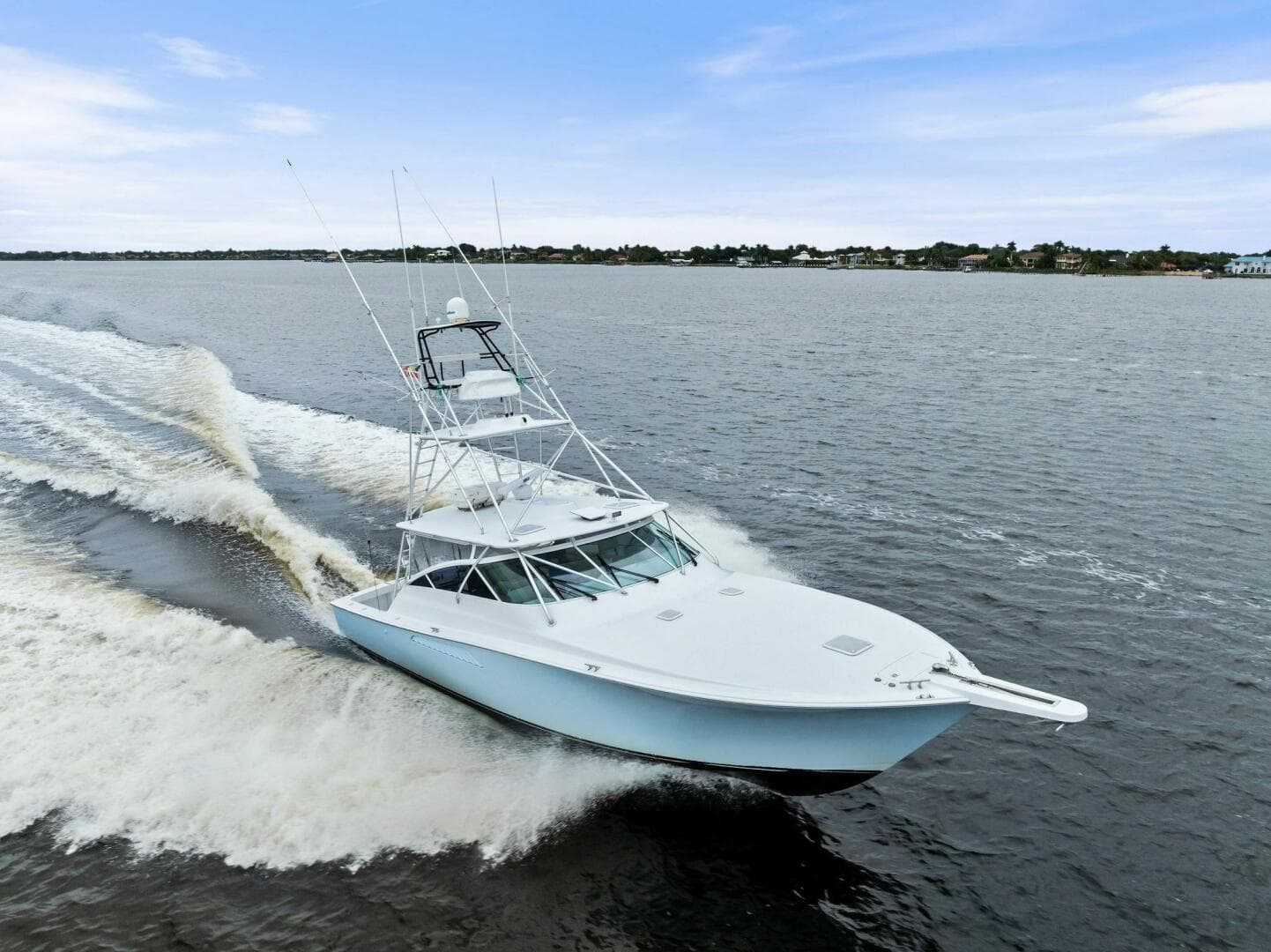 2003 Viking 45 Open — photo 6