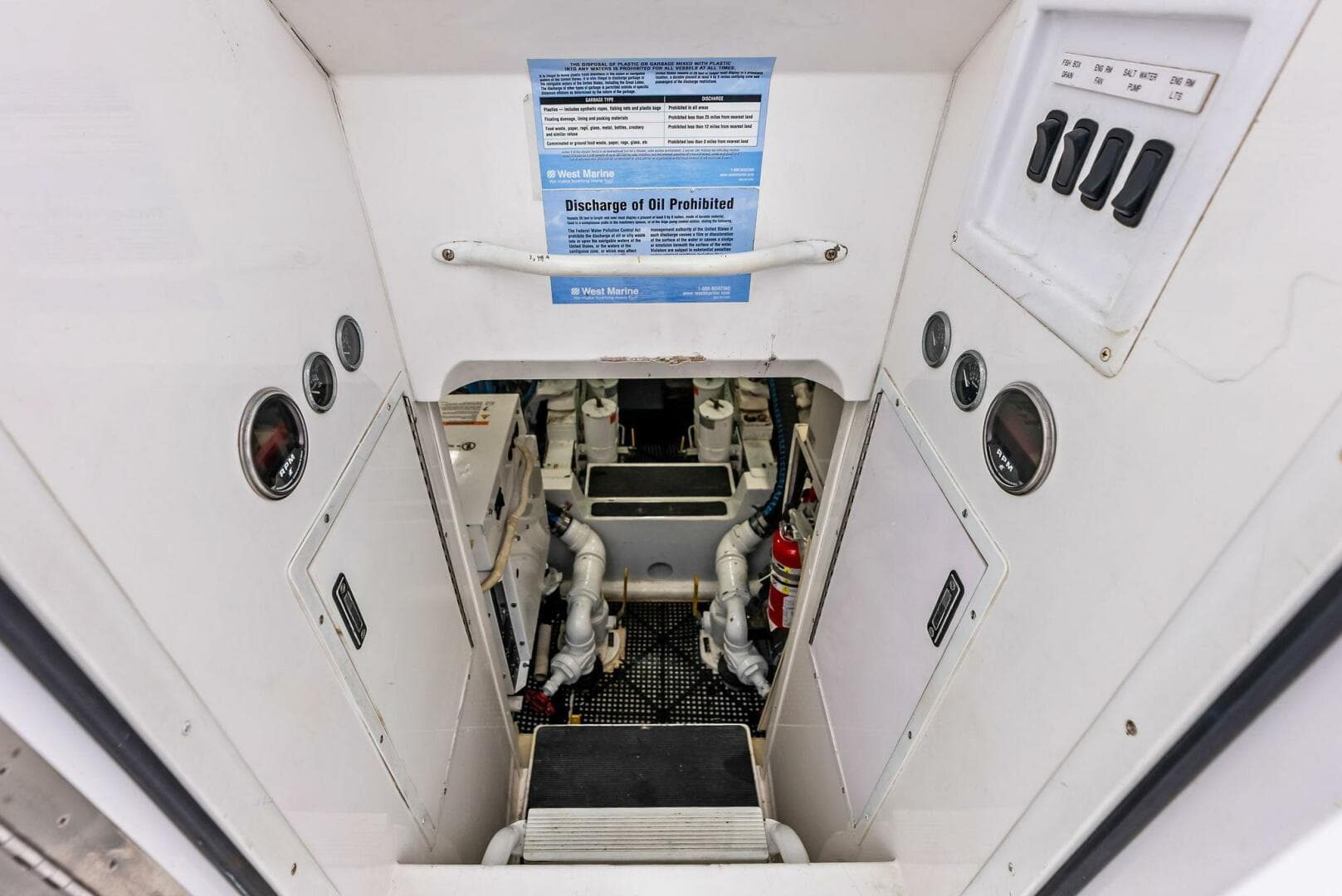 2003 Viking 45 Open — photo 39