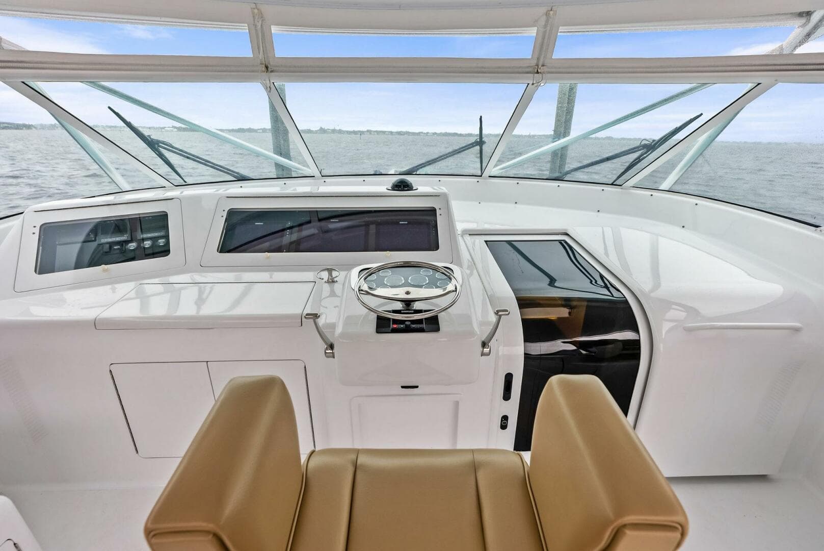 2003 Viking 45 Open — photo 34