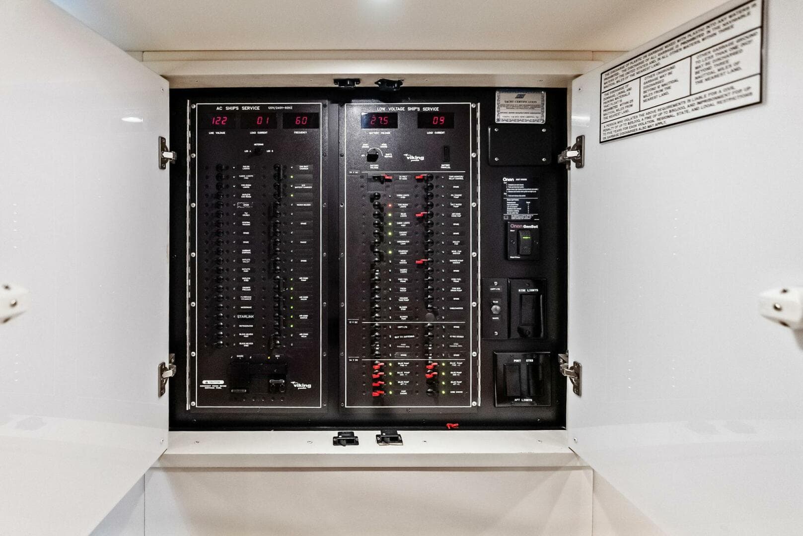 2003 Viking 45 Open — photo 46