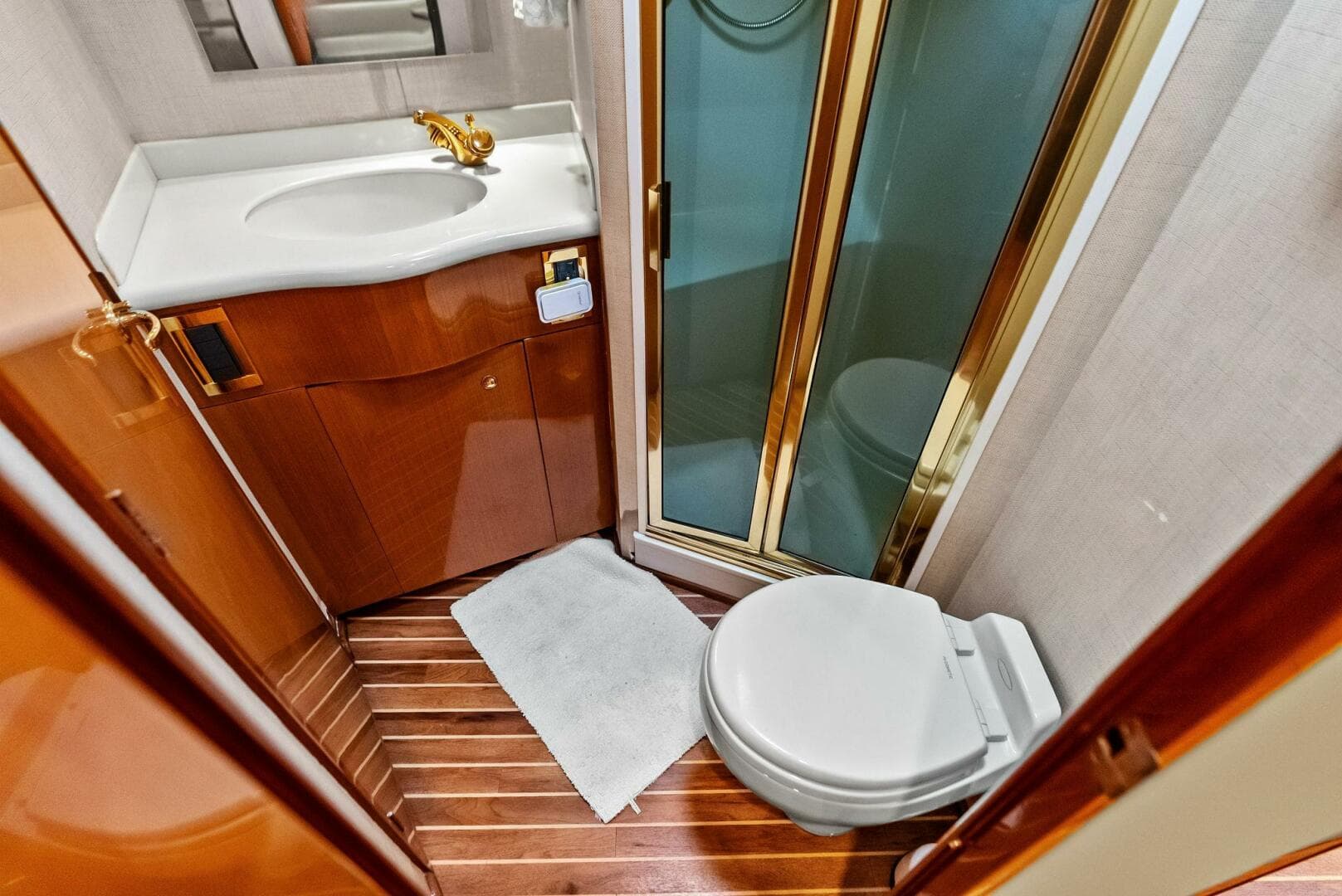 2003 Viking 45 Open — photo 49