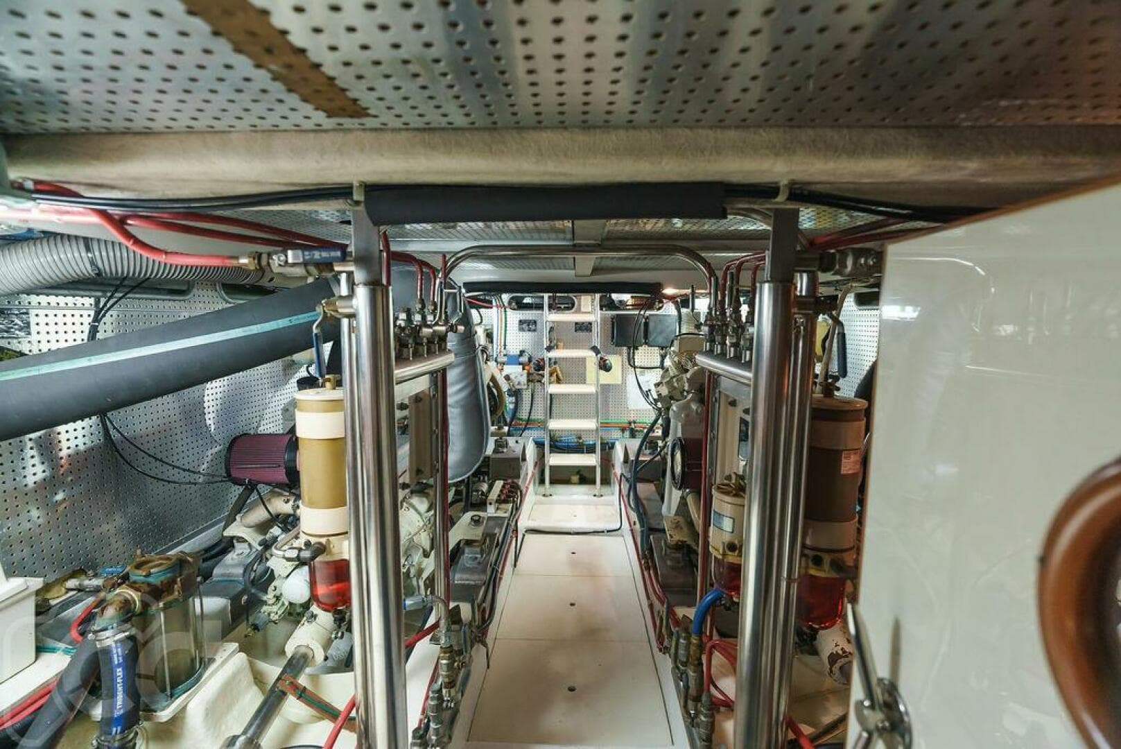 1999 Offshore Yachts 52 Pilothouse — photo 42