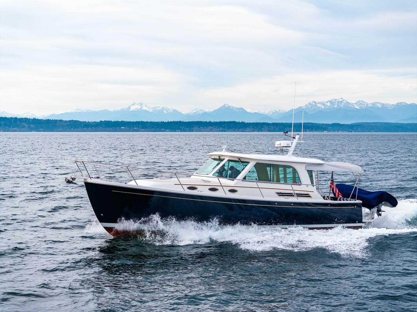 2010 Back Cove 37 — photo 9