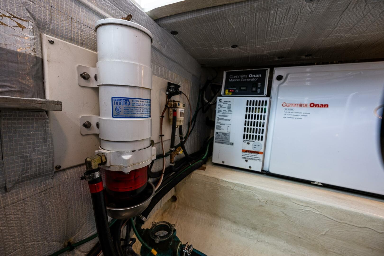 2010 Back Cove 37 — photo 53