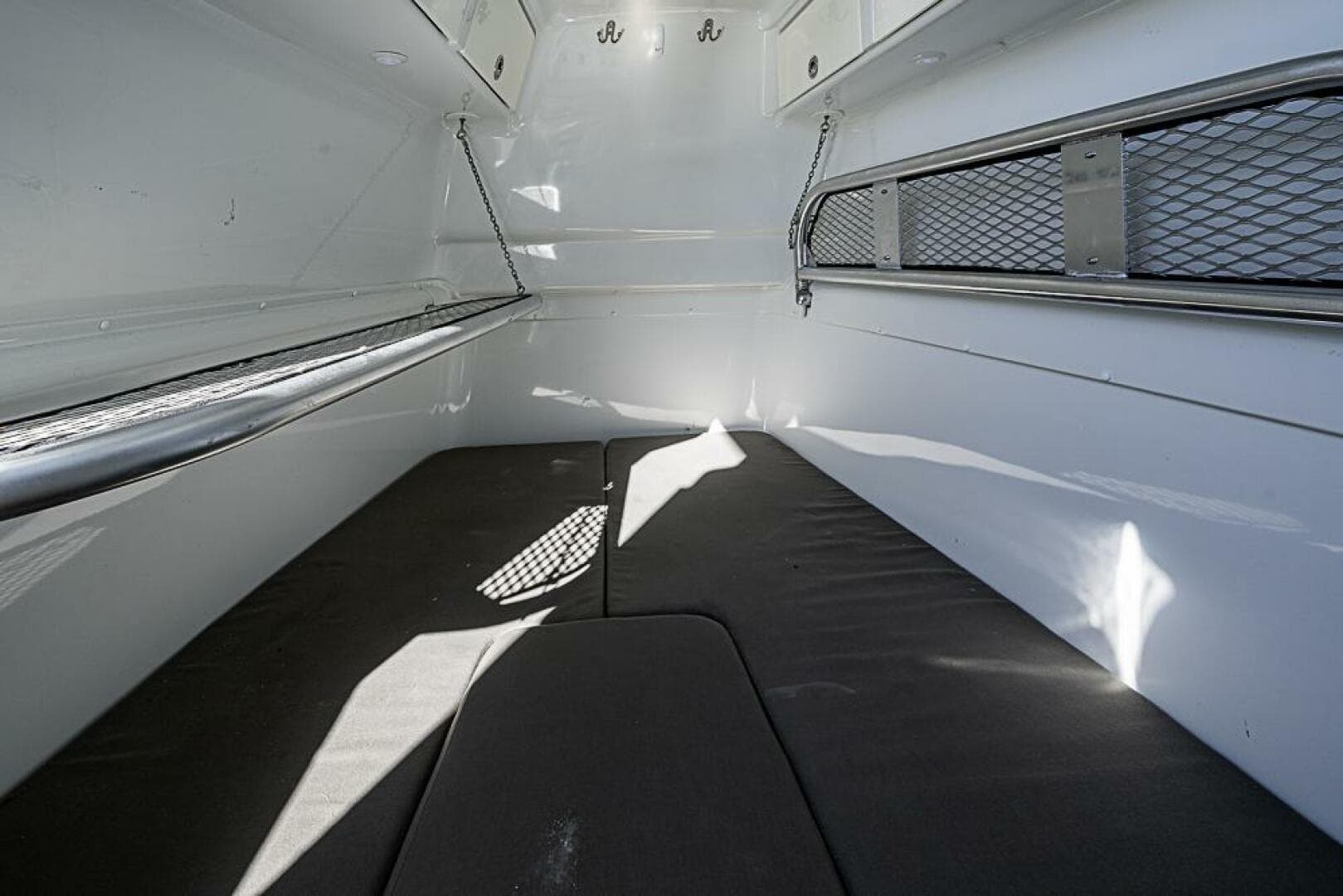 2010 Yellowfin 42 Offshore — photo 10