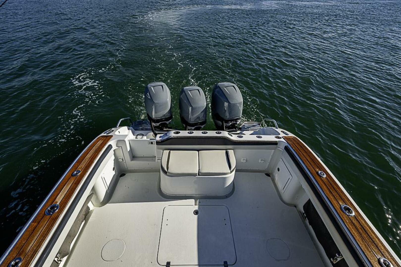 2010 Yellowfin 42 Offshore — photo 20