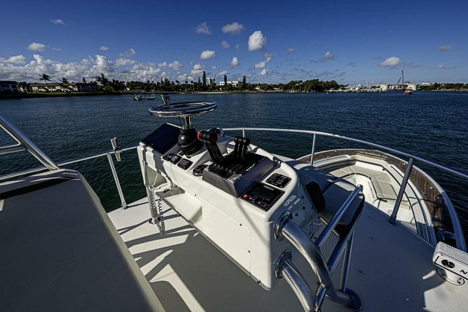 2010 Yellowfin 42 Offshore — photo 22