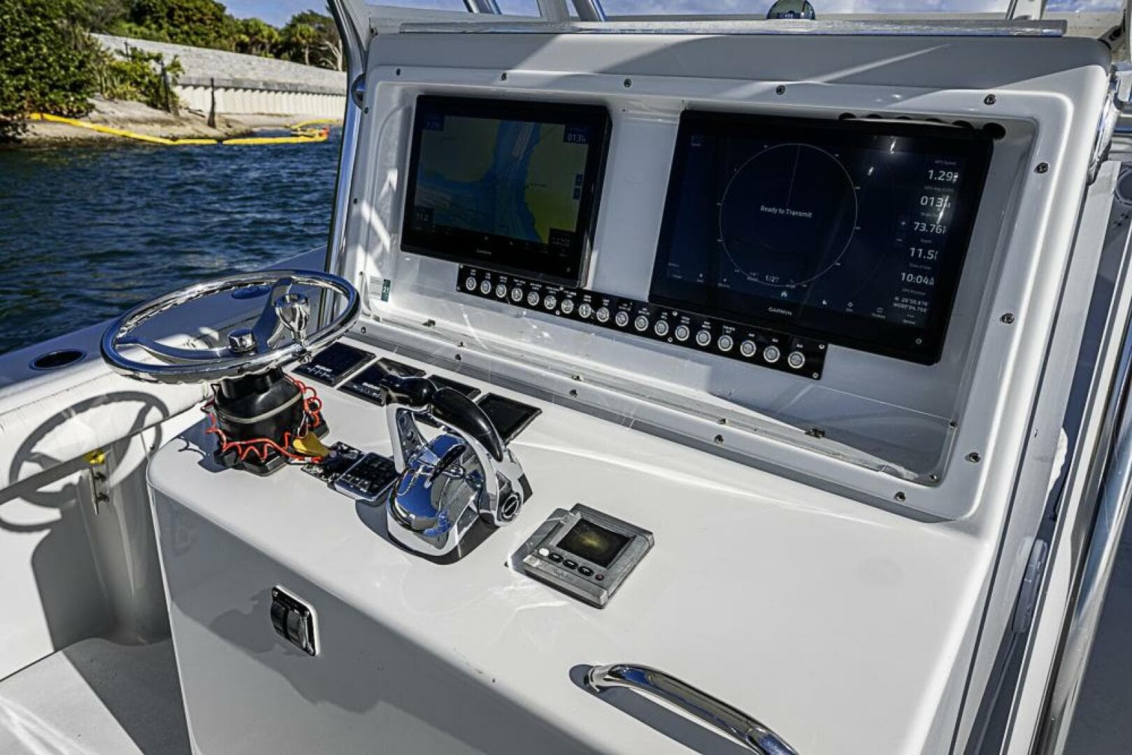 2002 Yellowfin — photo 11