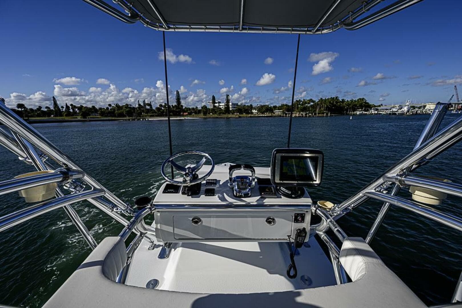 2002 Yellowfin — photo 19