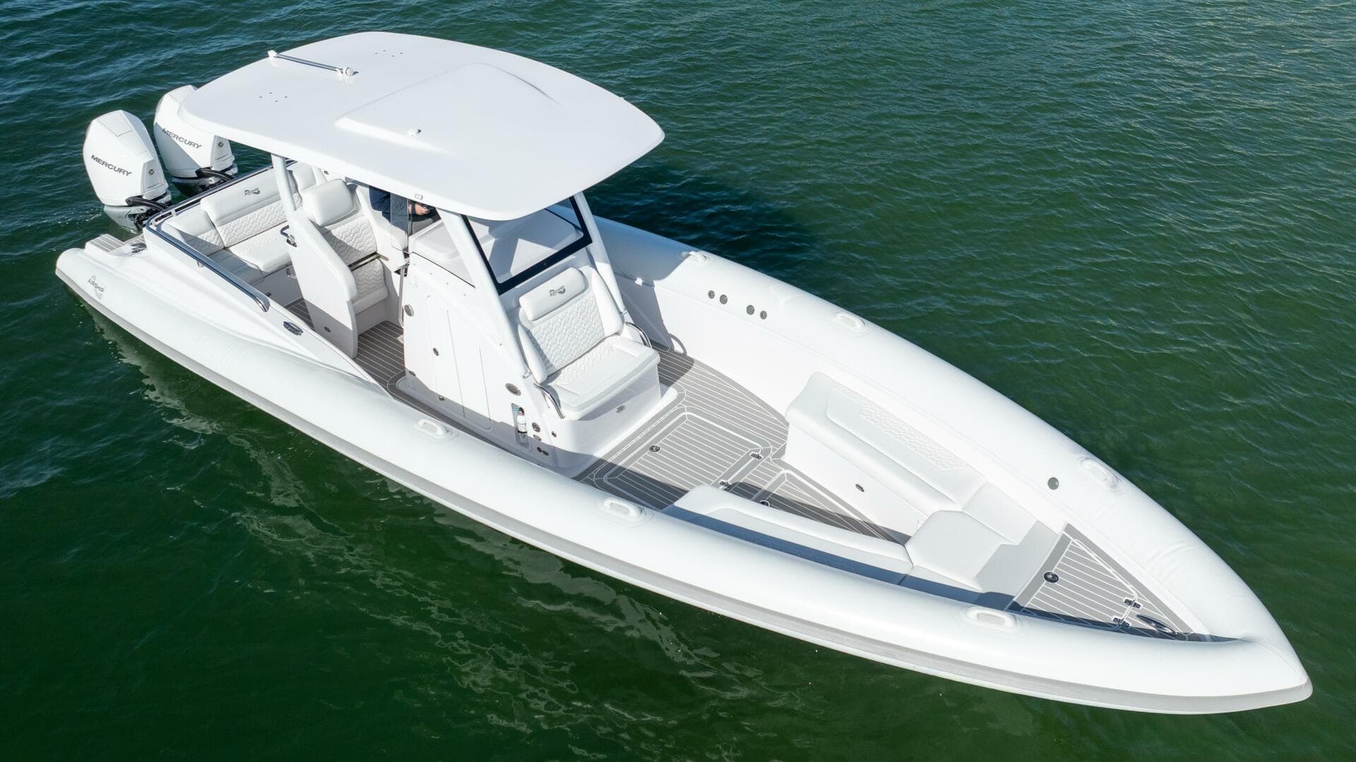 2025 Airship 340 — photo 9