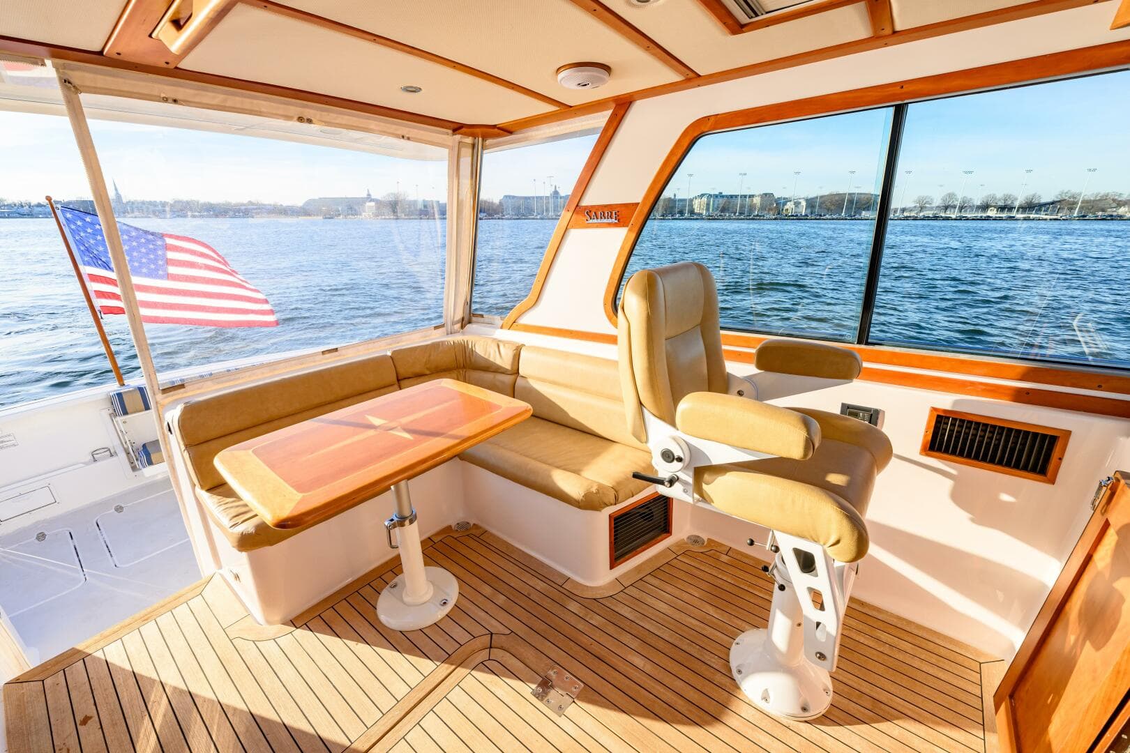 2009 Sabre 42 Hard Top Express — photo 20