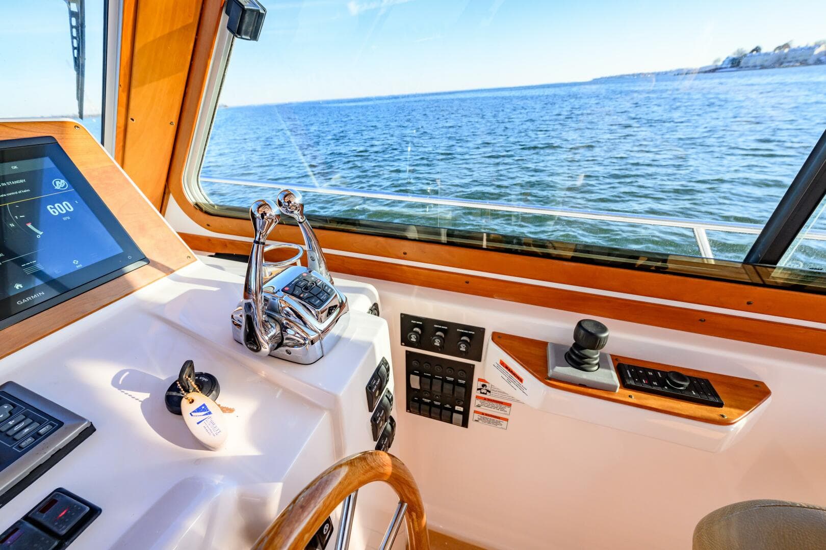 2009 Sabre 42 Hard Top Express — photo 14