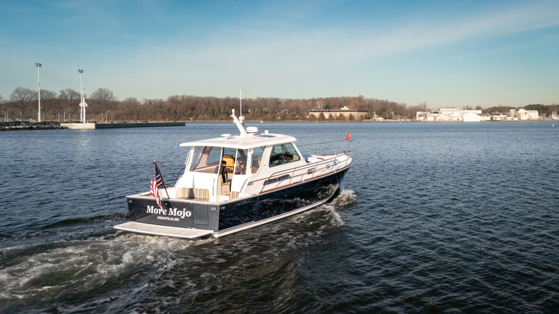 2009 Sabre 42 Hard Top Express — photo 2