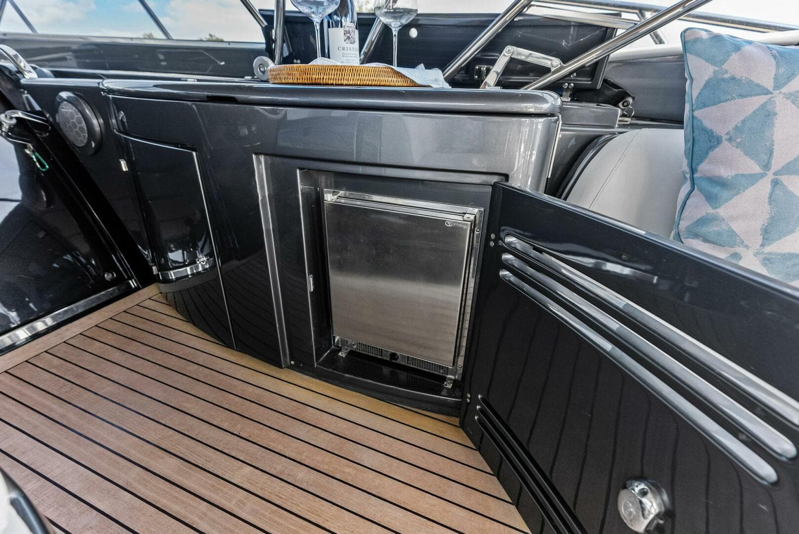 2015 Riva 63 Virtus — photo 34