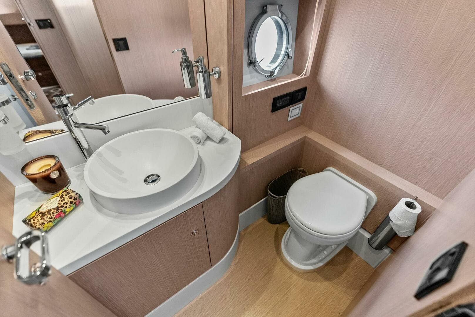 2015 Riva 63 Virtus — photo 68