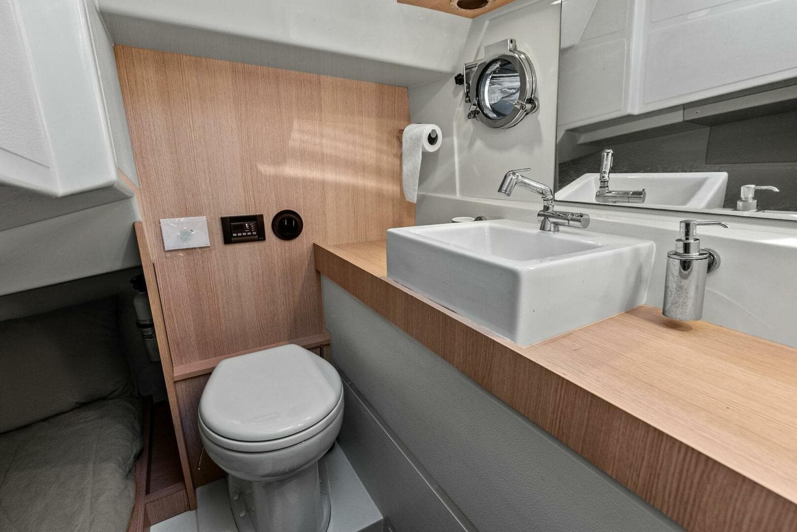 2015 Riva 63 Virtus — photo 67