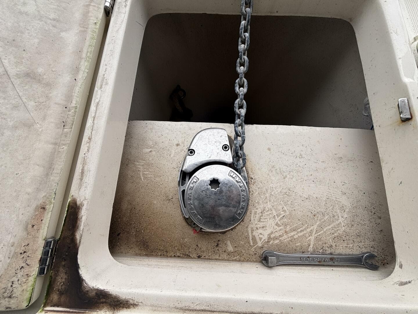 2004 Mainship Pilot 30 Rum Runner II — photo 77