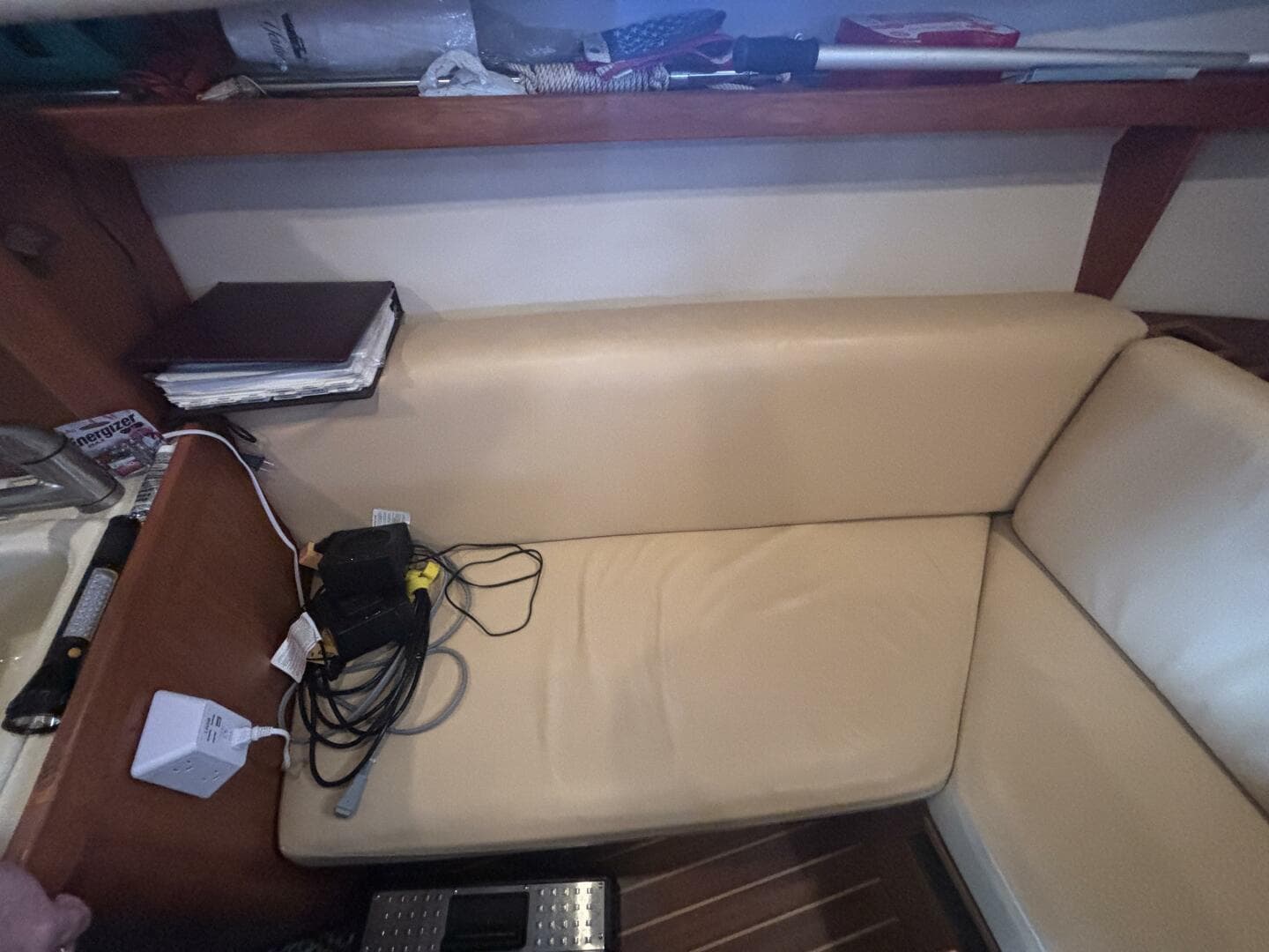 2004 Mainship Pilot 30 Rum Runner II — photo 55