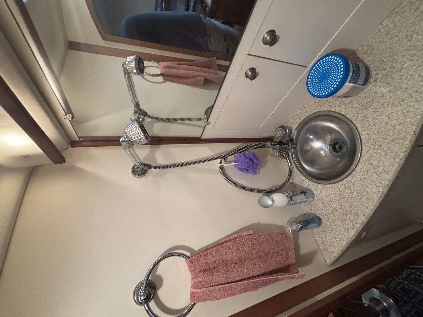 2004 Mainship Pilot 30 Rum Runner II — photo 69