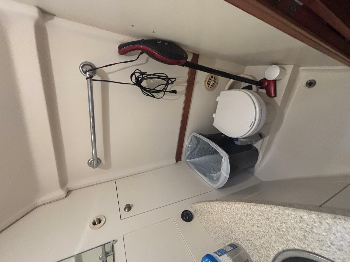 2004 Mainship Pilot 30 Rum Runner II — photo 67