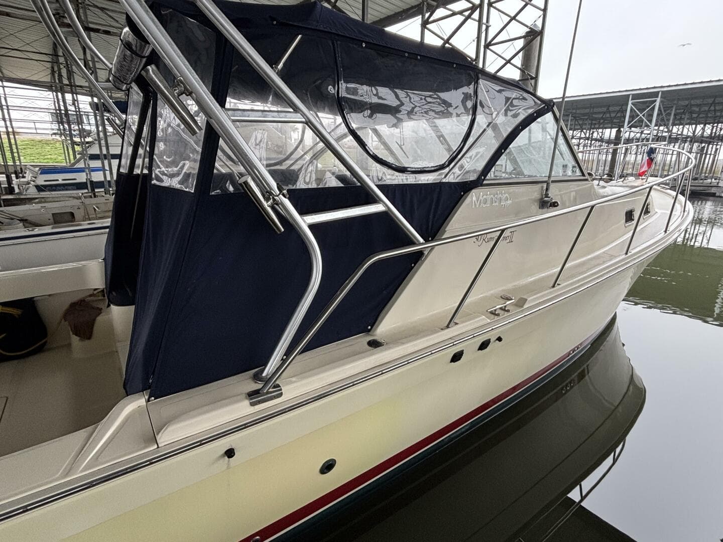 2004 Mainship Pilot 30 Rum Runner II — photo 3