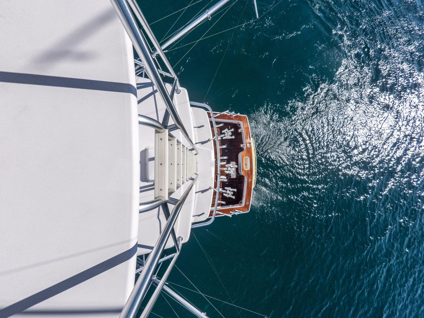 2003 Viking 65 Enclosed Bridge — photo 37