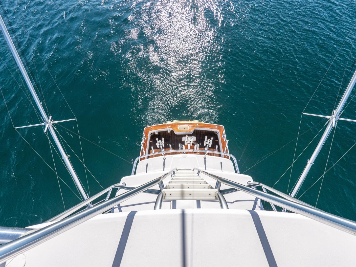 2003 Viking 65 Enclosed Bridge — photo 36