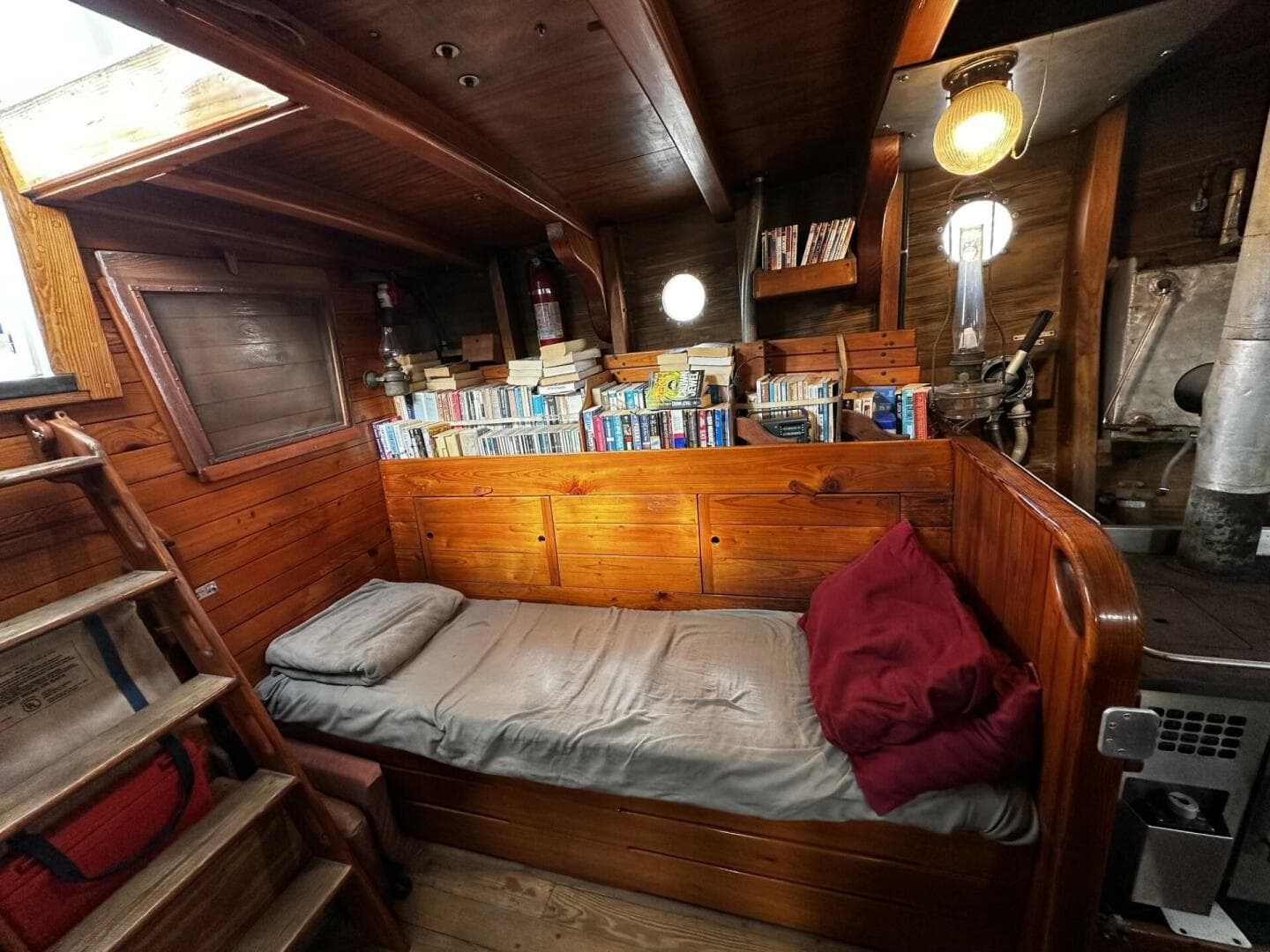 2005 Custom — photo 21