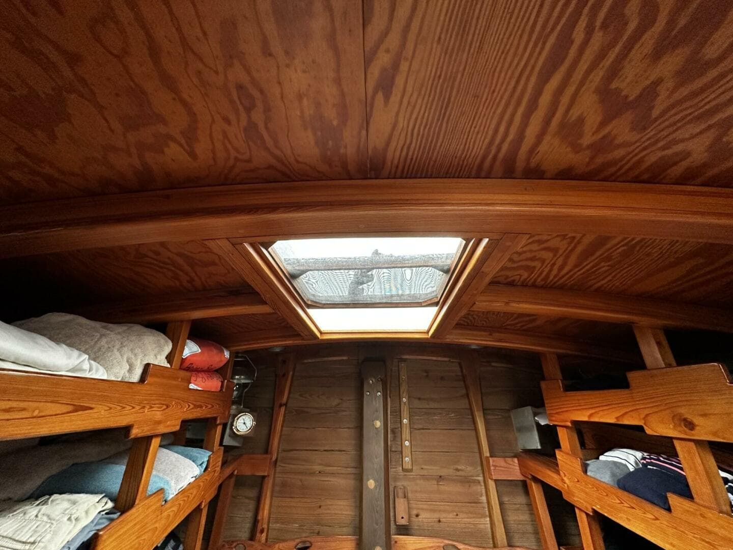 2005 Custom — photo 27