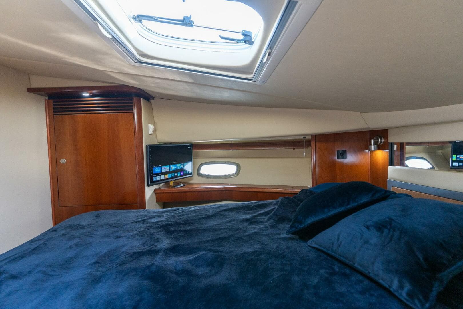 2005 Sea Ray 48 Sundancer — photo 35